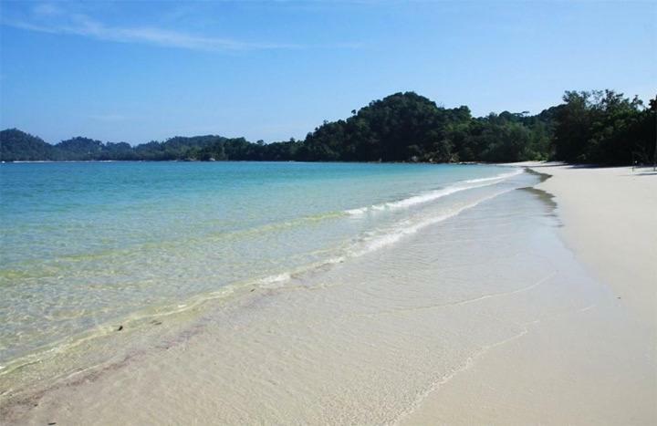 Lucky Resort 阁帕延岛 外观 照片